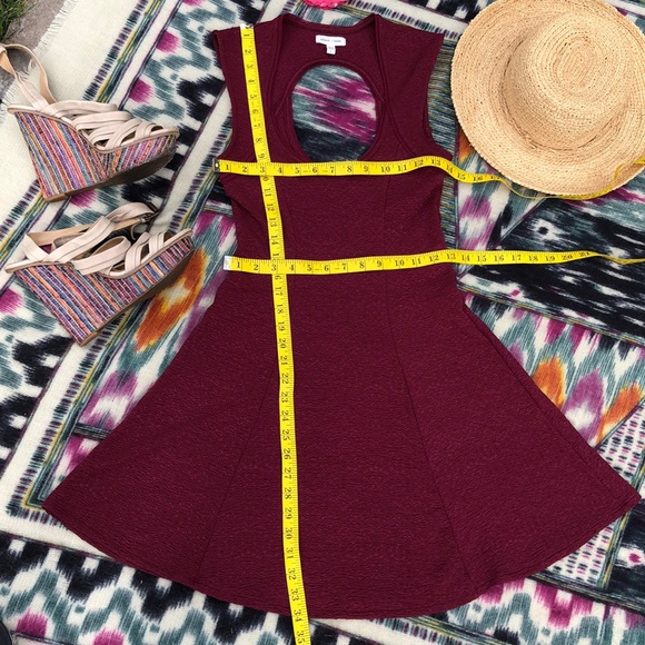 UO Silence + Noise Merlot Dress - Picture 3 of 6